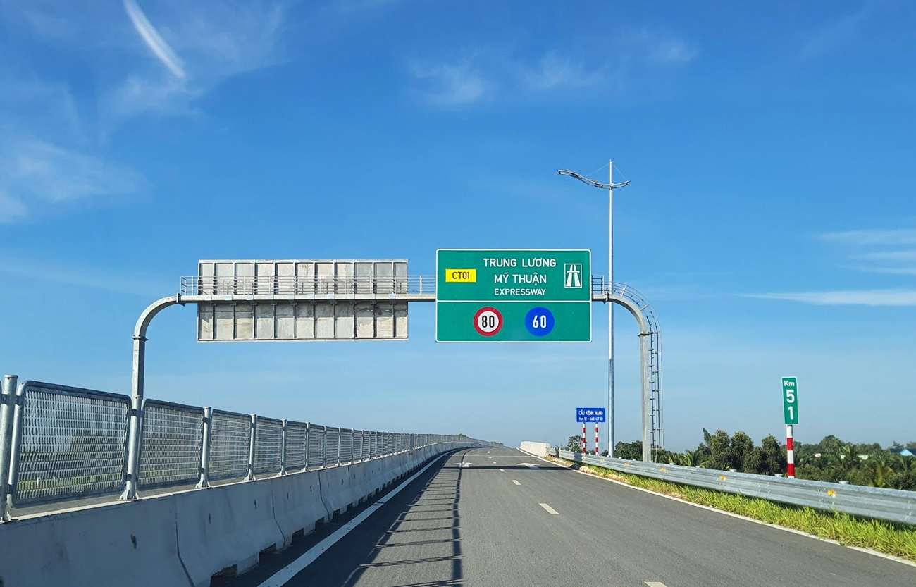 Đoạn Km51 trêm tuyến cao tốc Trung Lương - Mỹ Thuận